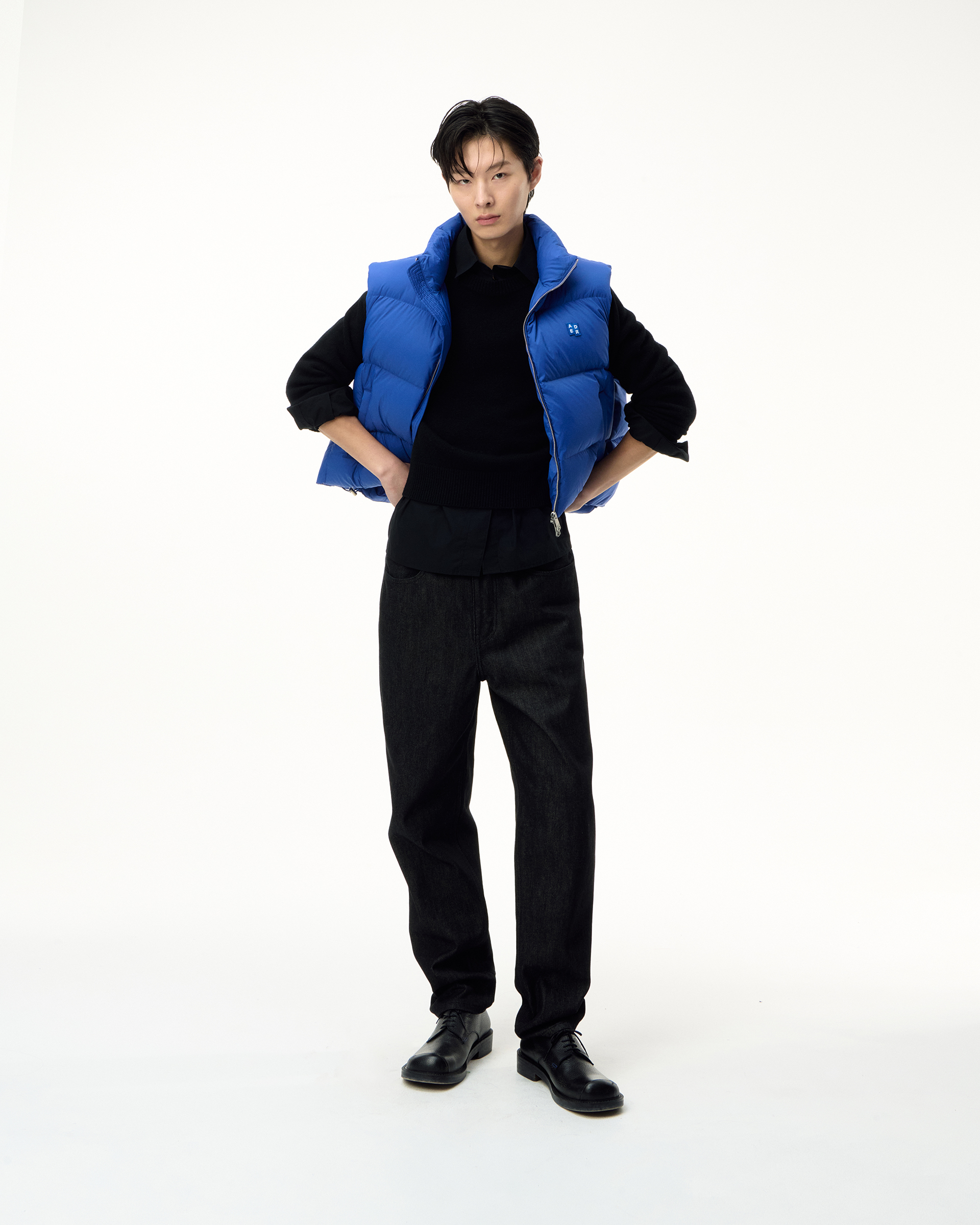 ADERERROR - Sig; BL Tag puffer vest 01