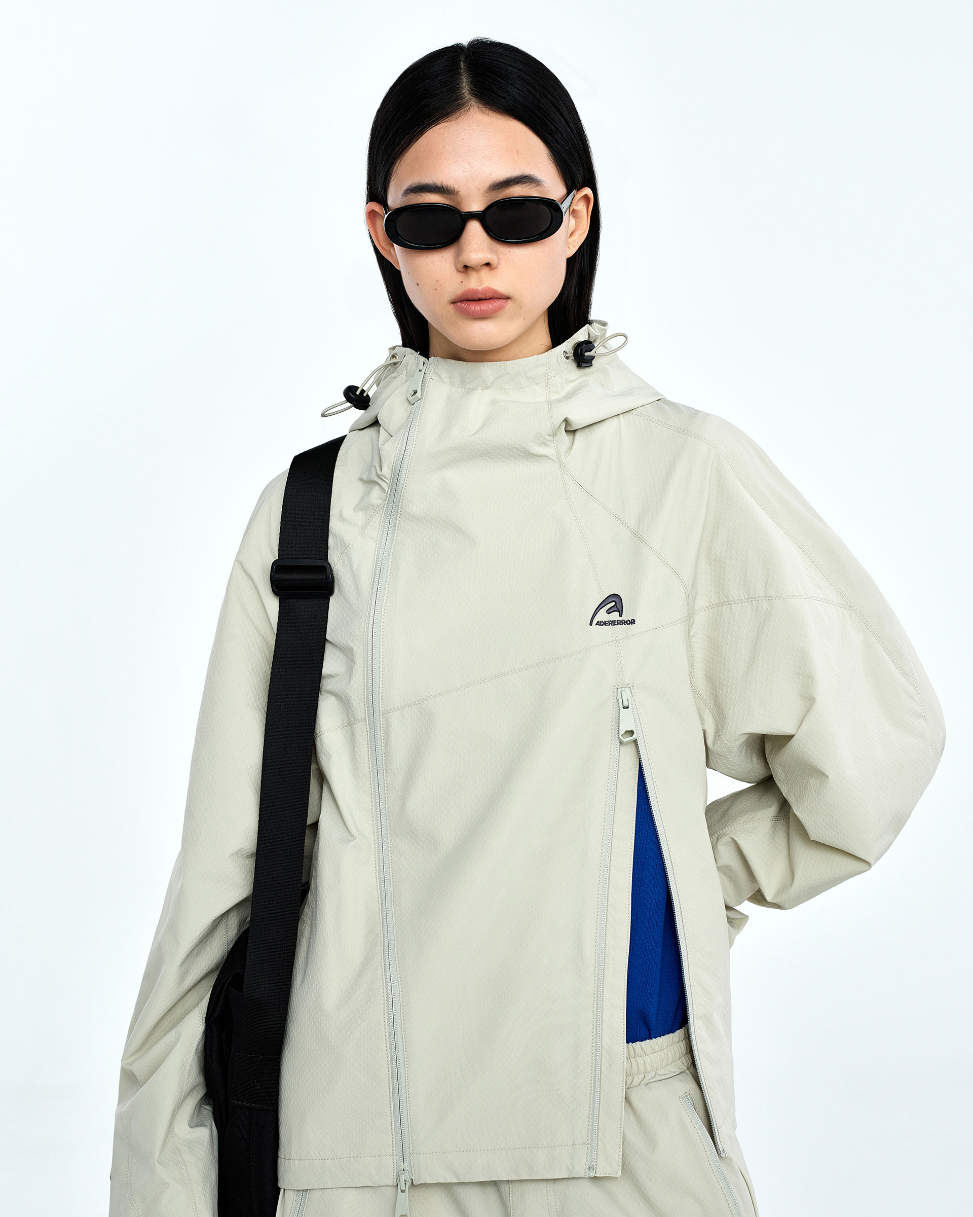 ADERERROR Plue windbreakerベージュナイロンジャケット ADERERROR - Plue windbreaker